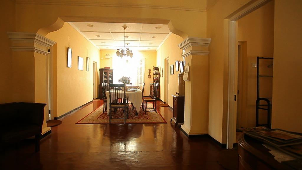 Senani Colonial Holiday Bungalow Nuwara Eliya Room photo